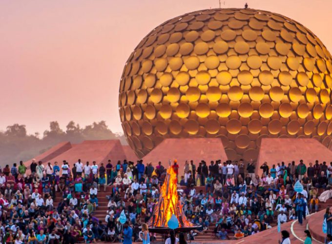 Auroville, Dari Cerita Warga Permanen Di sana